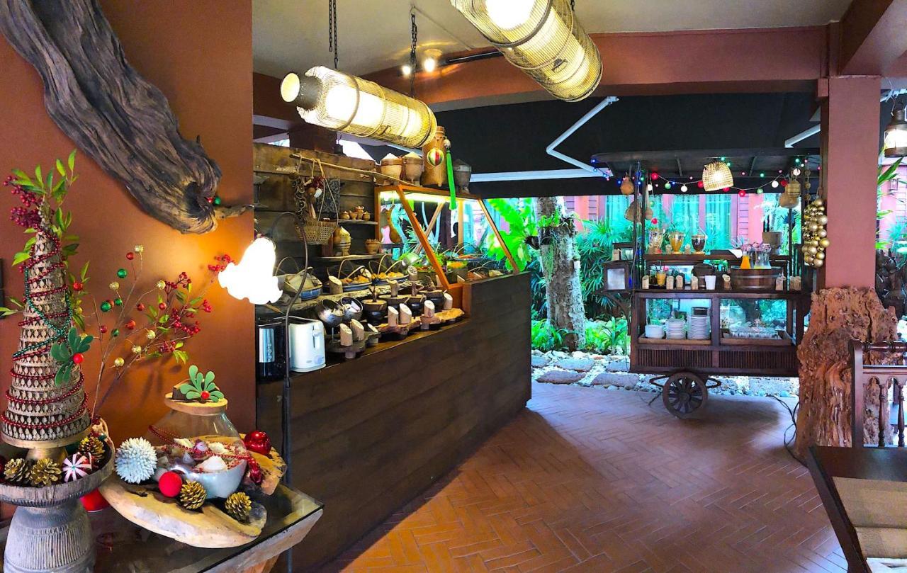 Ruenkanok Thaihouse Resort HHQ Extérieur photo