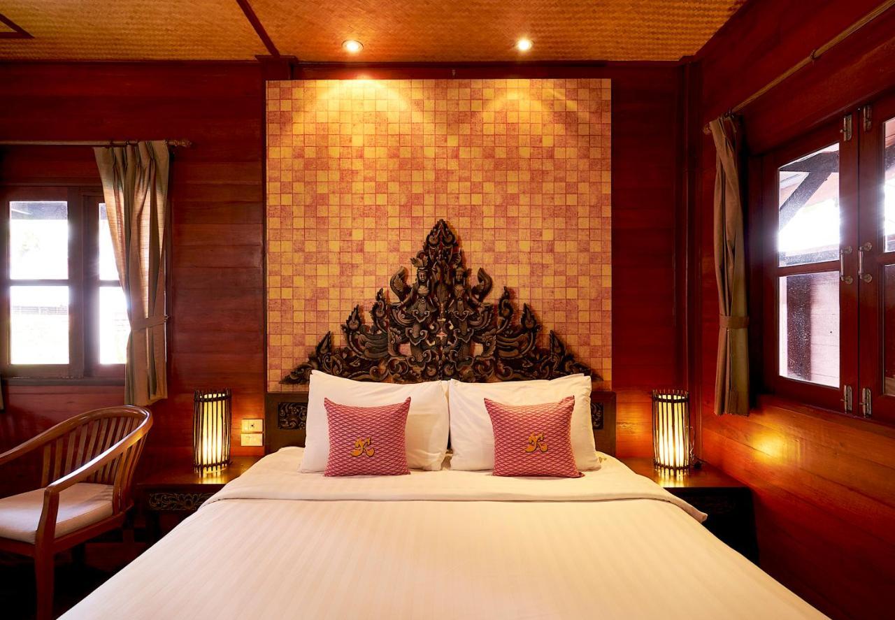 Ruenkanok Thaihouse Resort HHQ Extérieur photo