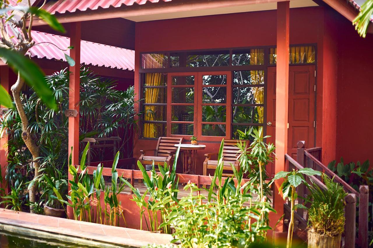 Ruenkanok Thaihouse Resort HHQ Extérieur photo