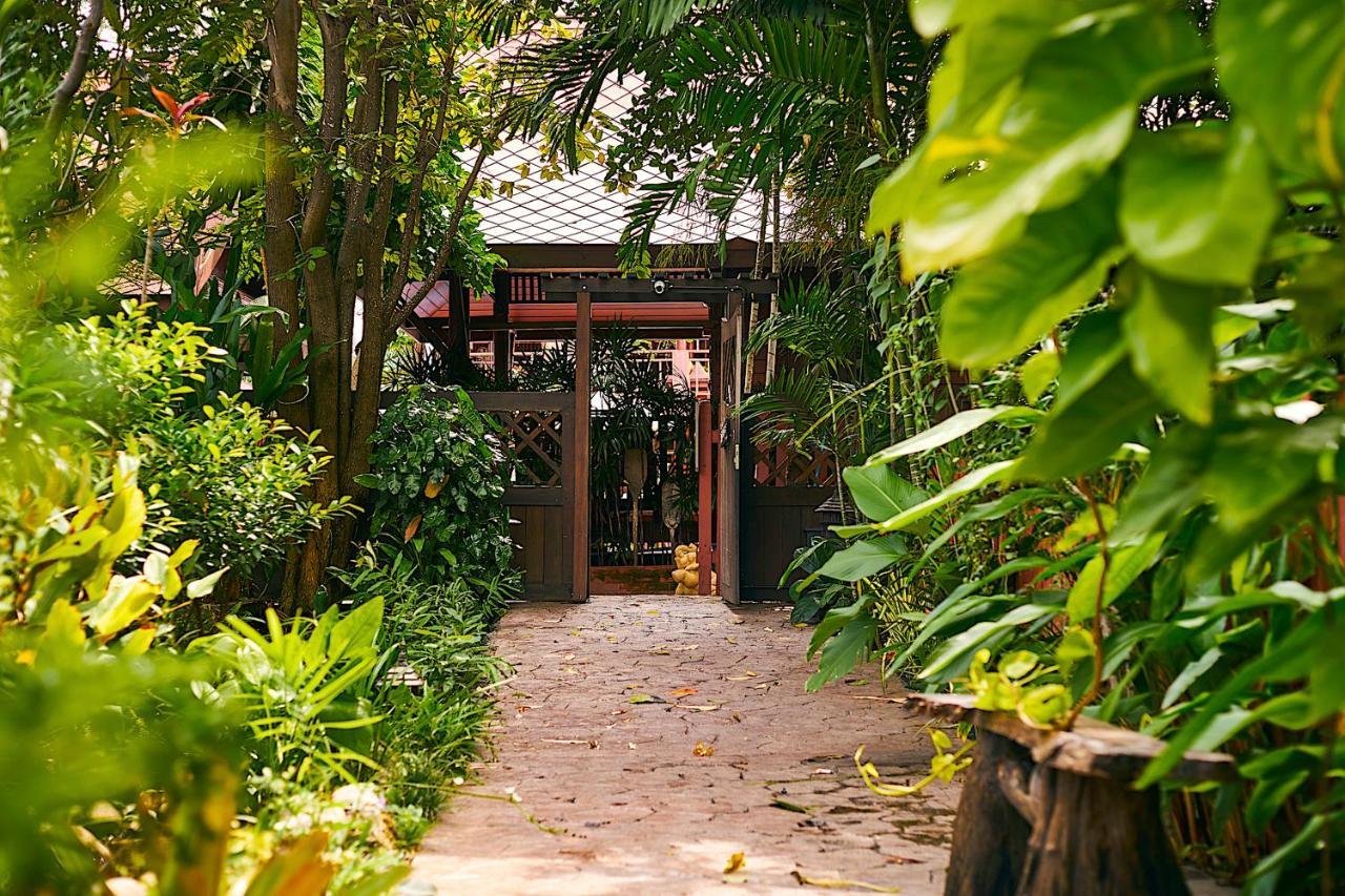 Ruenkanok Thaihouse Resort HHQ Extérieur photo