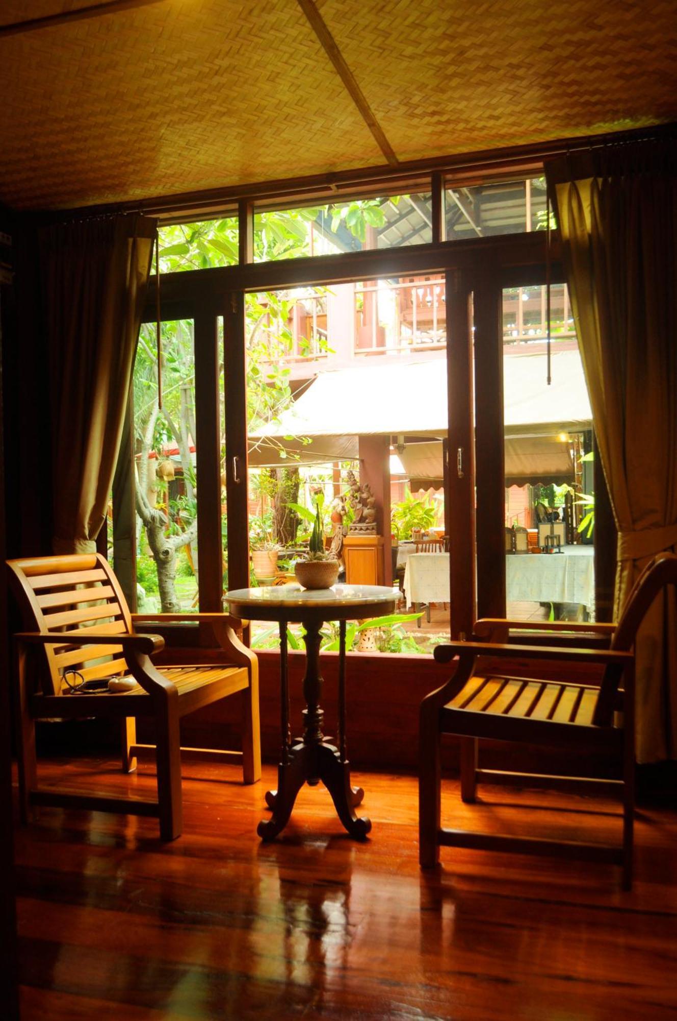 Ruenkanok Thaihouse Resort HHQ Extérieur photo